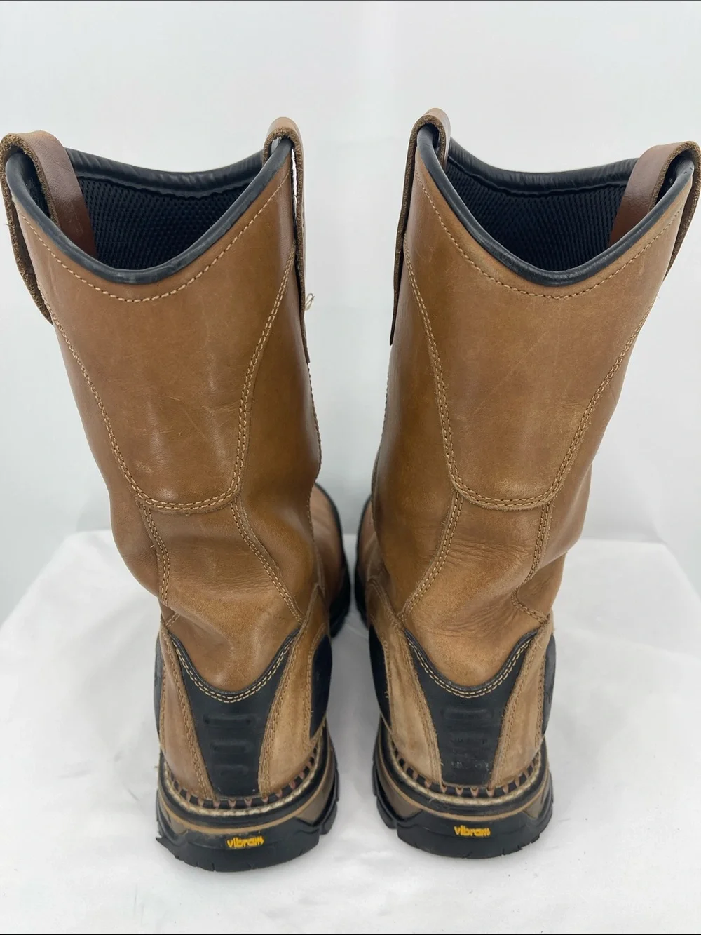 Red Wing BOOTS 11.5 2E  Tan Leather Pull-On Work Boots MENS ALUMINUM Toe 4448